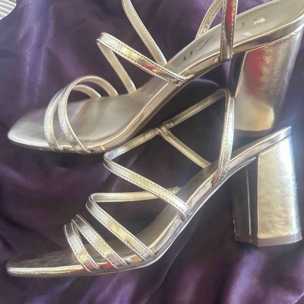 Gold strappy chunky heel size 9